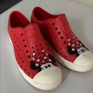 Native Kids Red Shoes with Minnie Mouse Design Size 2